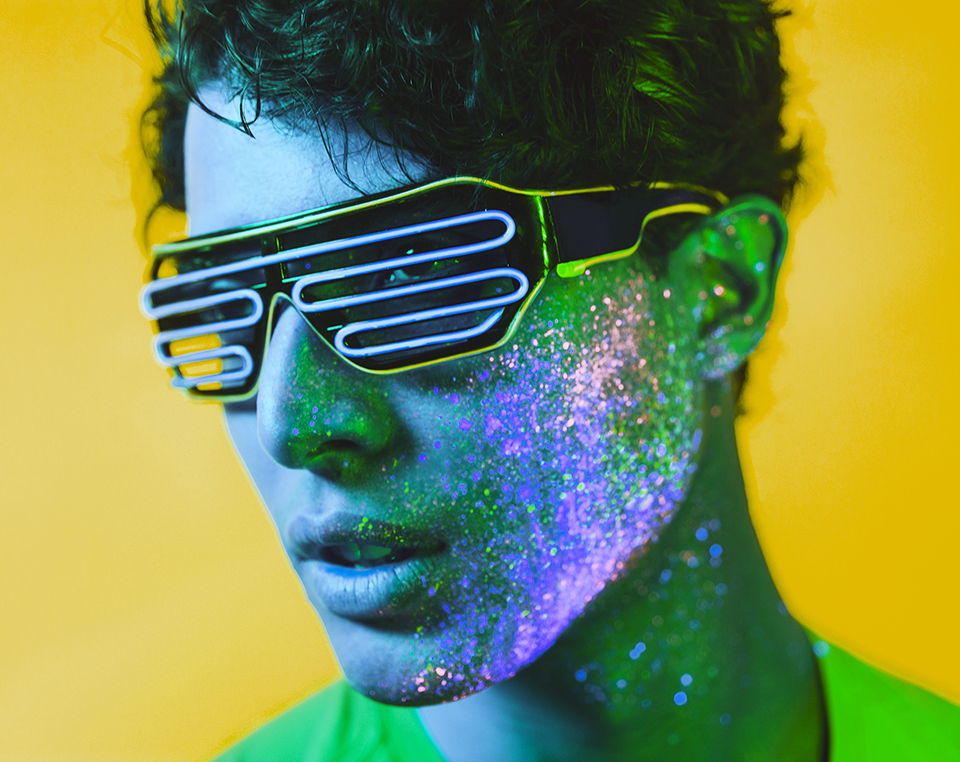 Popraw swój nastrój i samopoczucie. Przyspiesz detoksykację organizmu po imprezie dzięki kompleksowi składników aktywnych suplementu After Rave